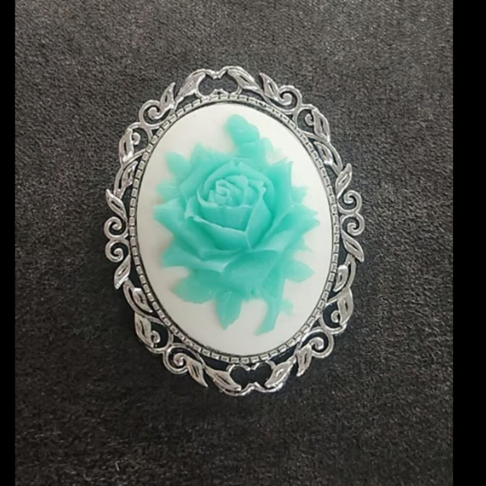 Handmade Green Rose Cameo Brooch